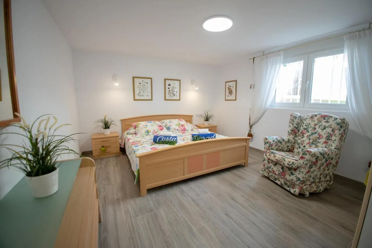 Holiday home Arenda Villa Amelie En Pino Alto Miami Playa